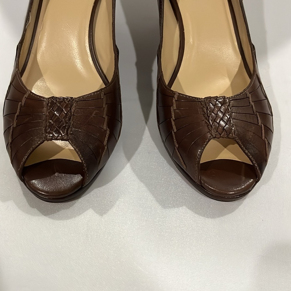 SALE! Cole Haan Brown Women's 7.5B Peep Toe Nike Air Comfort Heels Light Wear - Picture 9 of 13
